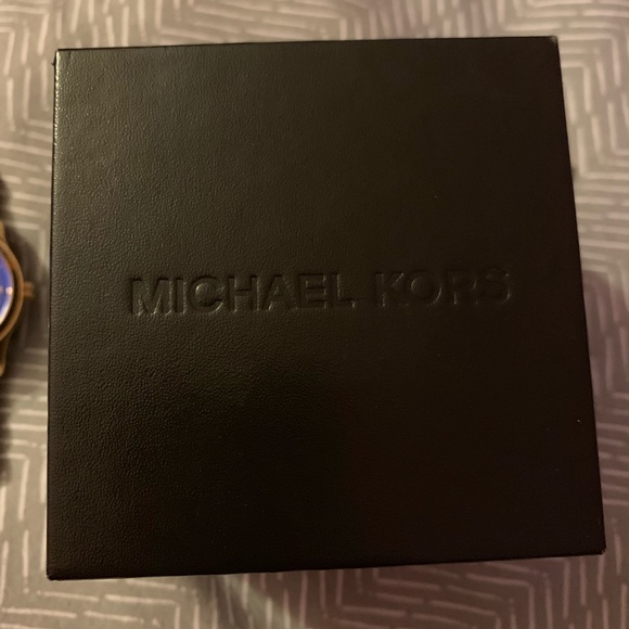 Michael Kors watch. main image 7